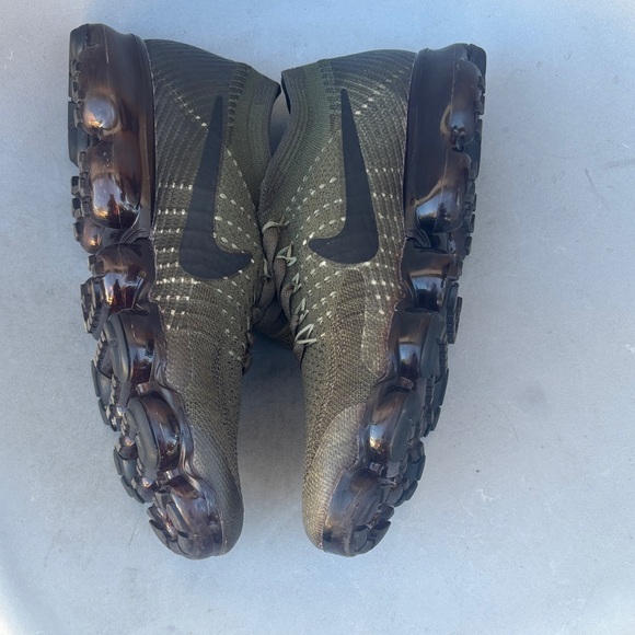 Nike VAPOR MAX Men's Dark Green Athletic Shoes - Picture 8 of 10